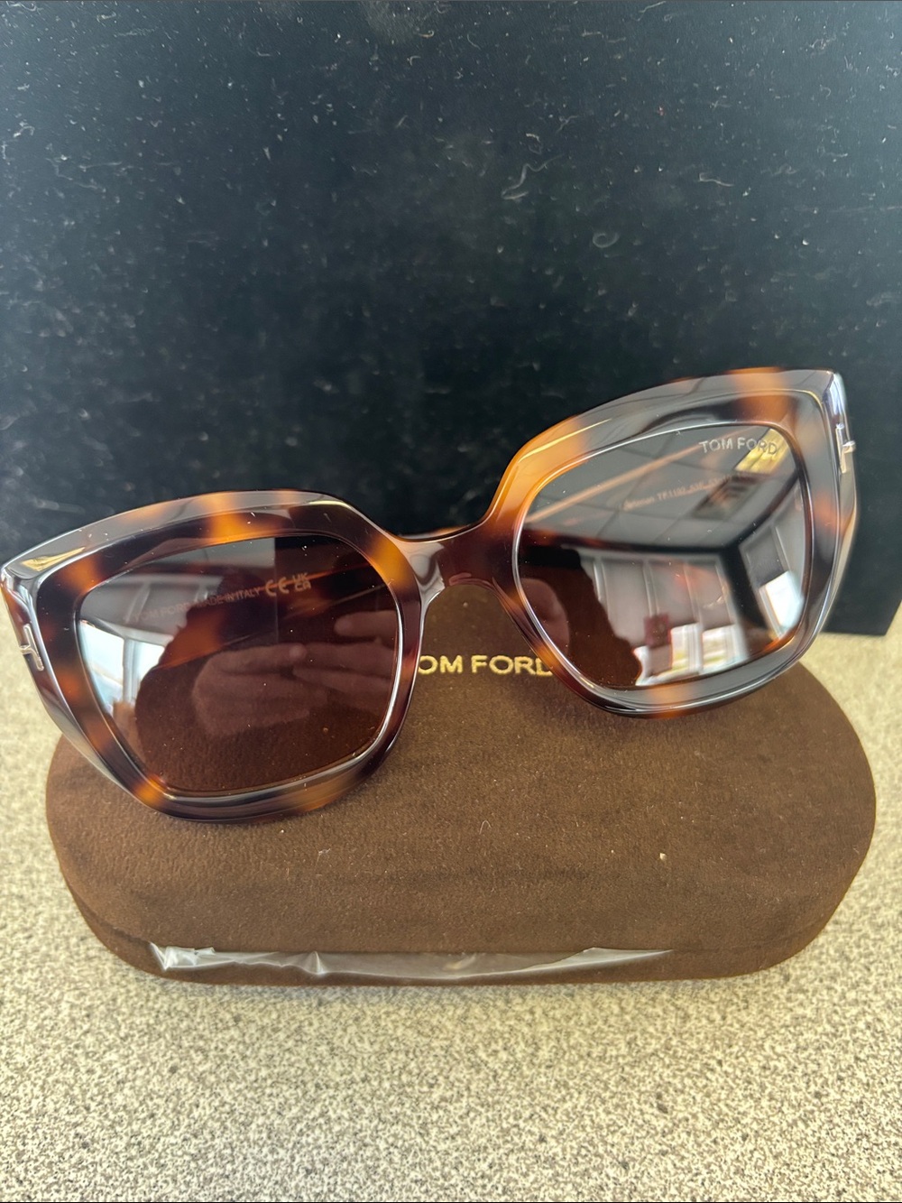 Tom Ford Women's Tortoiseshell Frame Sunglasses with Brown Gradient Lenses